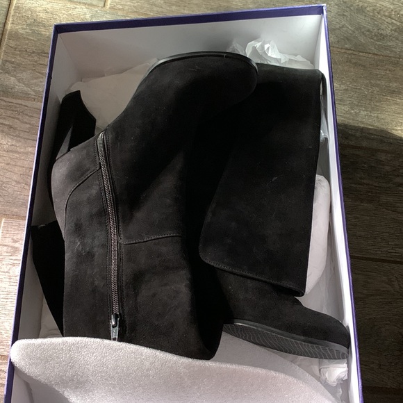 Stuart Weitzman highline over the knee boots - Picture 10 of 12